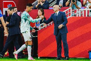 免费NBA马刺vs雄鹿进球集锦_免费NBA马刺vs雄鹿进球集锦免费高清直播_免费NBA马刺vs雄鹿进球集锦在线观看入口