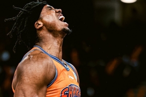 NBA马刺vs老鹰比分预测_NBA马刺vs老鹰比分预测高清无广告_NBA马刺vs老鹰比分预测流畅直播入口