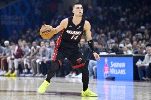 NBA太阳vs雄鹿_NBA太阳vs雄鹿全场次直播_NBA太阳vs雄鹿所有比赛免费看